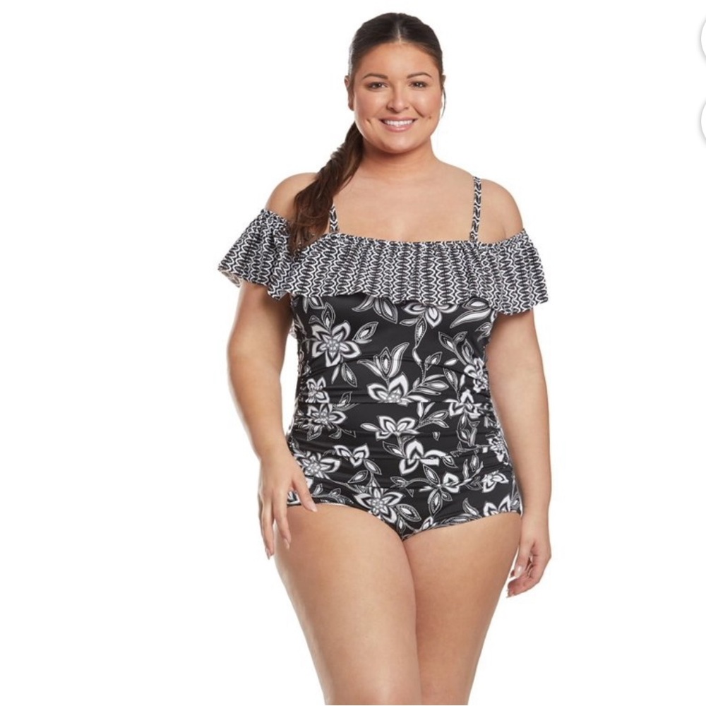 NWT Penbrooke blk/white Off The Shoulder Ruffle One Piece Swimsuit plus sz 20W